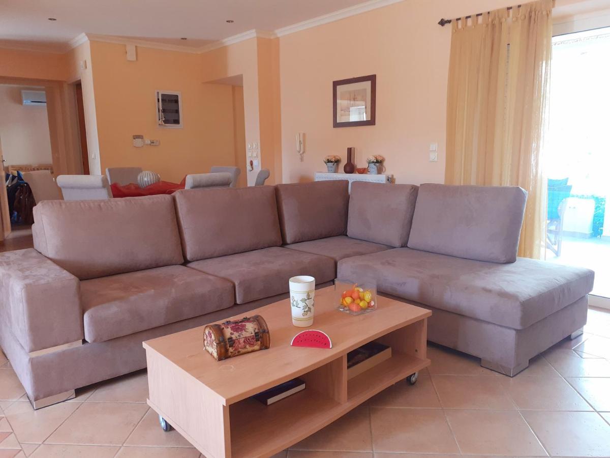 Villa Celeste Loutráki Esterno foto