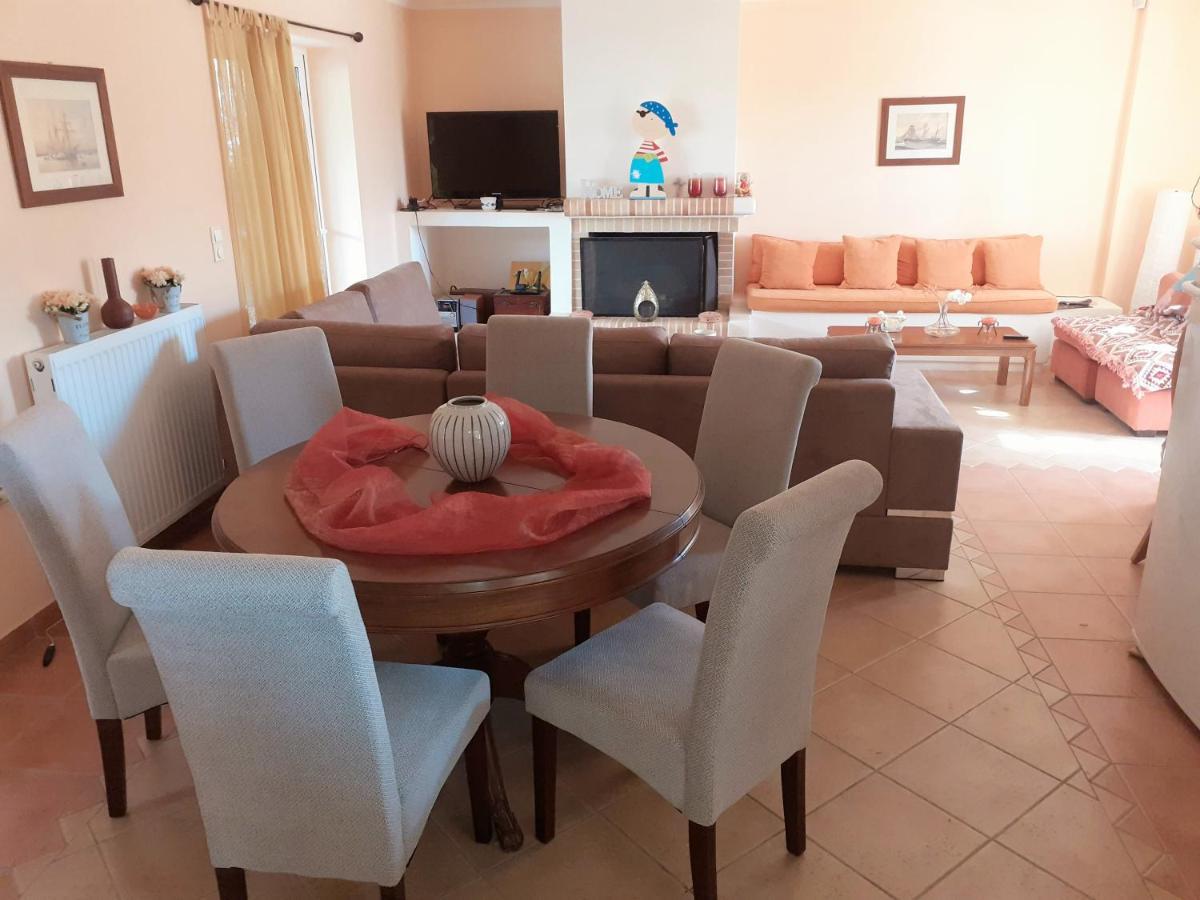 Villa Celeste Loutráki Esterno foto