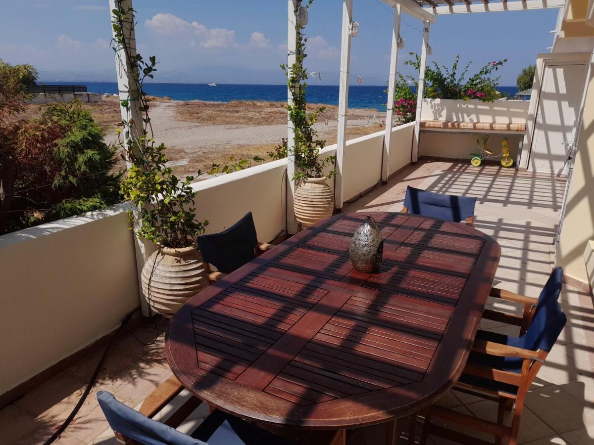 Villa Celeste Loutráki Esterno foto