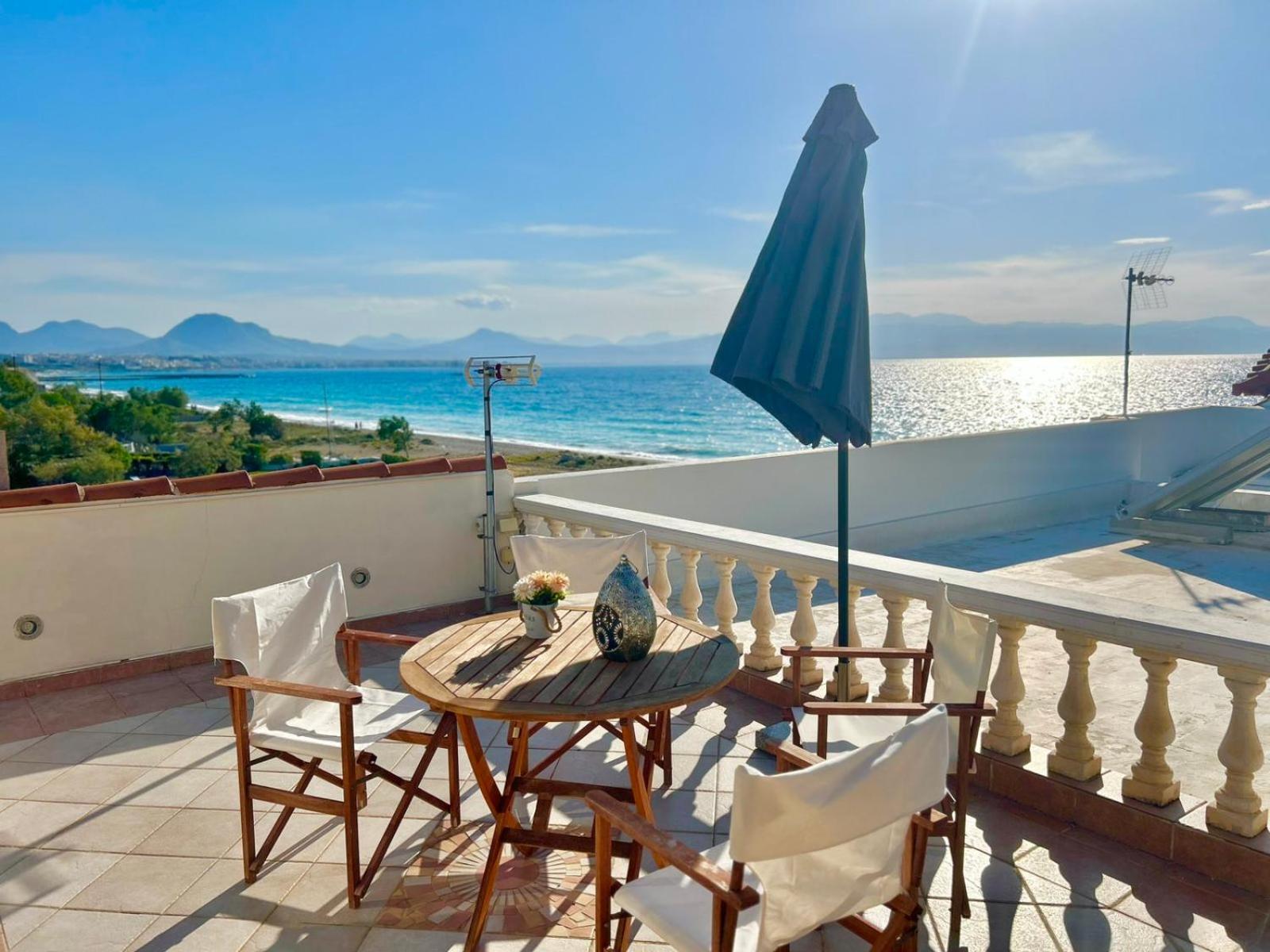 Villa Celeste Loutráki Esterno foto