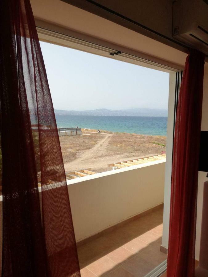Villa Celeste Loutráki Esterno foto